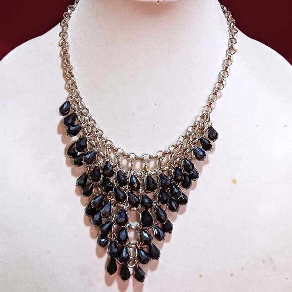 Handmade Silver Tone Black Onyx Waterfall Chainmail Bib Statement Necklace - Picture 11 of 11